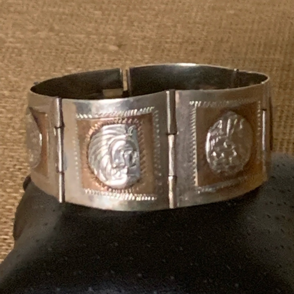 VINTAGE TAXCO 925 STERLING SILVER BRACELET